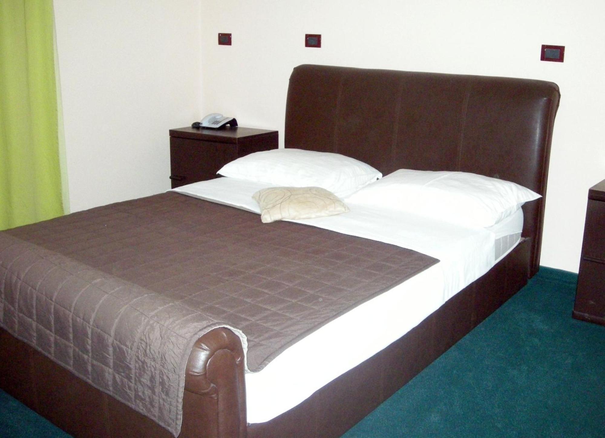 Hotel Zephyr - Plovanija Buje Phòng bức ảnh
