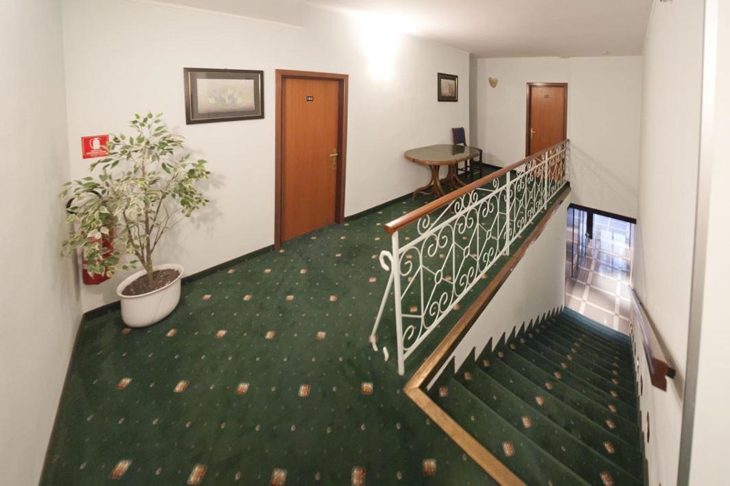 Hotel Zephyr - Plovanija Buje Ngoại thất bức ảnh